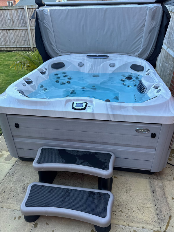 jacuzzi for sale